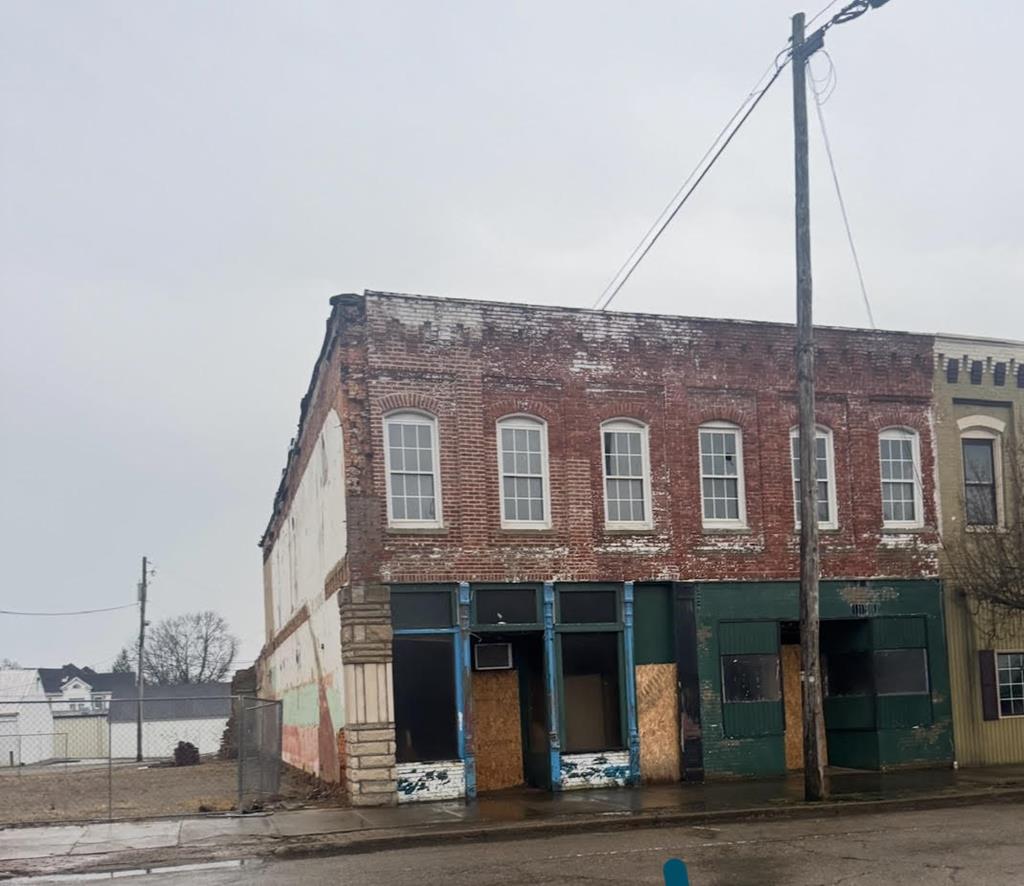 122-124 2ND ST, Wellston, State: OH 45692