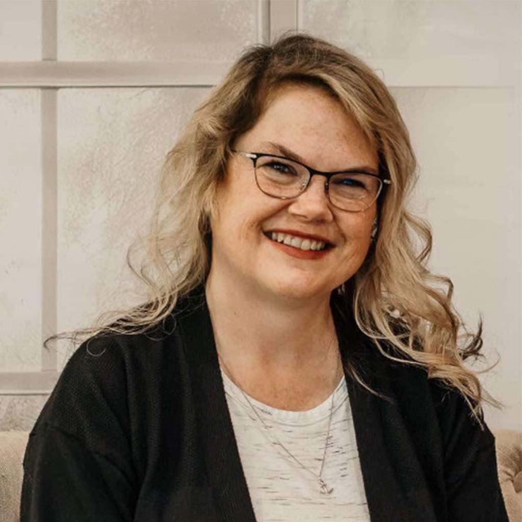 Carina Dickens, Realtor